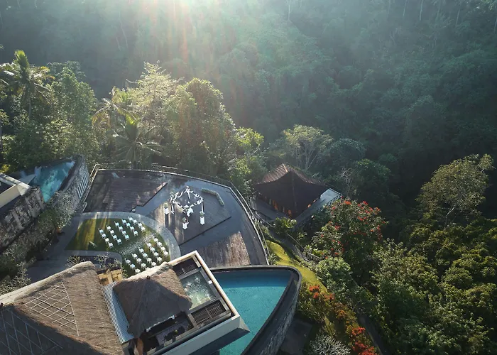 Kamandalu 5*