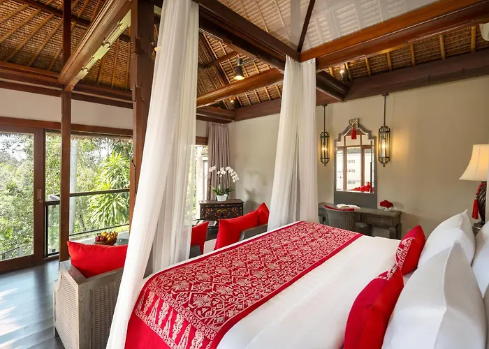 Kamandalu Resort 5*